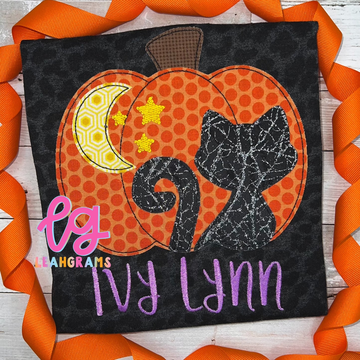Jack-o’-lantern Halloween Scene Appliqué Name Shirt