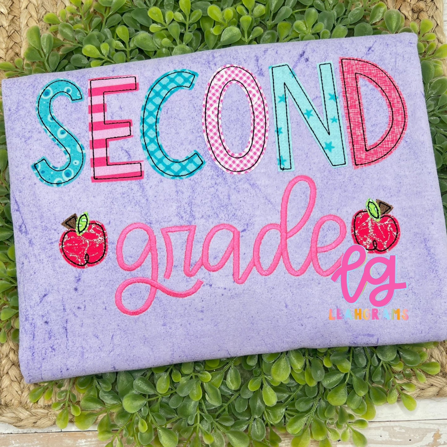 *Custom Grade* Apple Clipart Appliqué Shirt