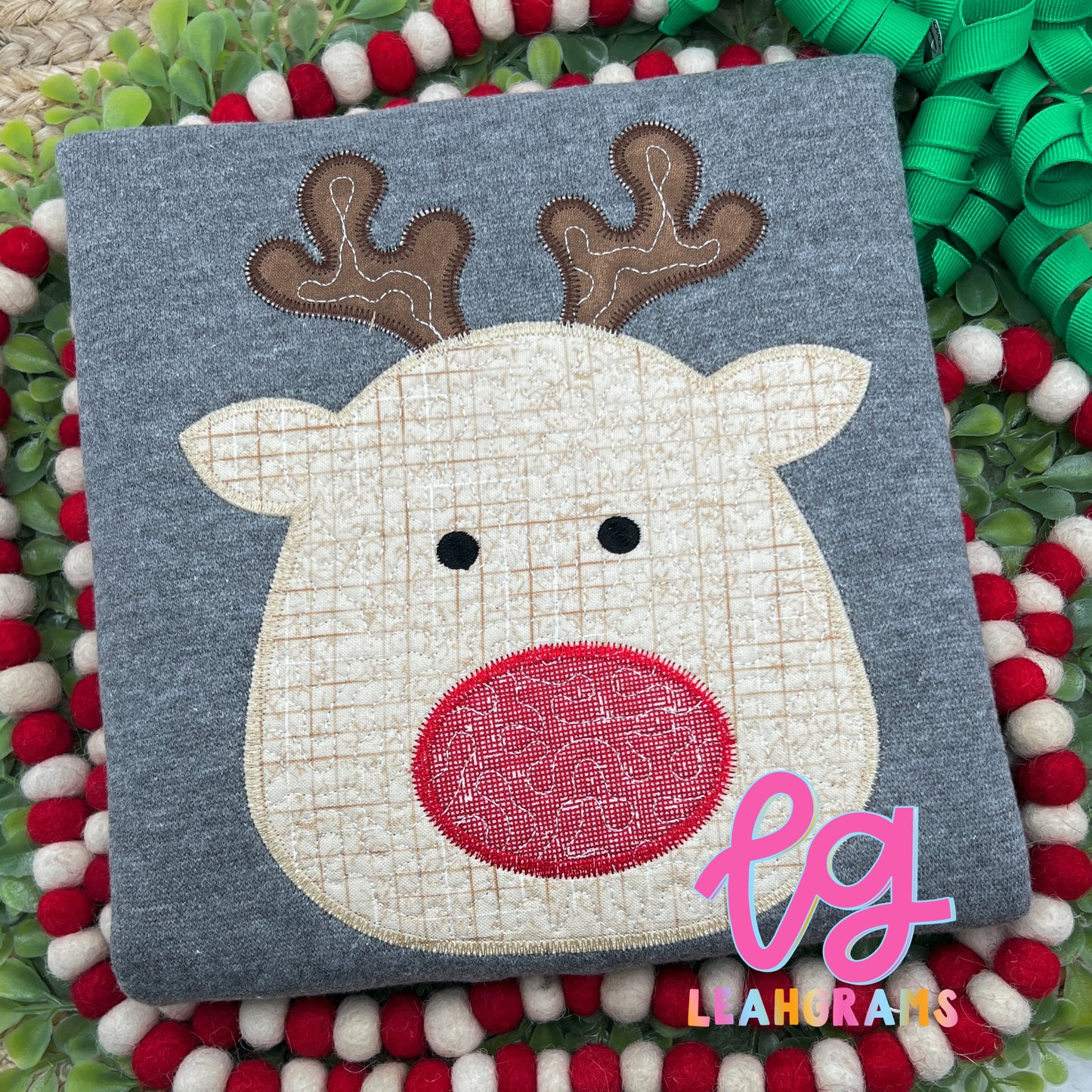 Simple Round Reindeer (With or Without Bow) Applique Shirt