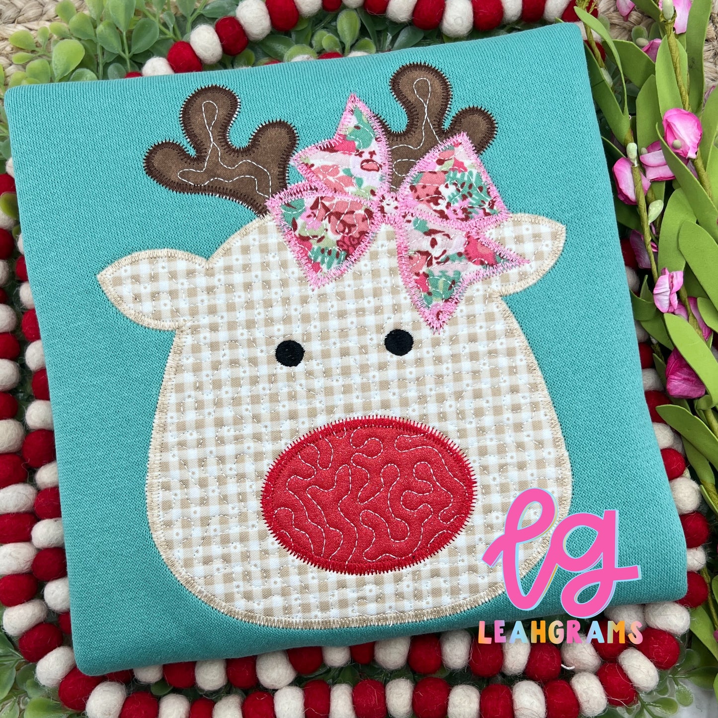 Simple Round Reindeer (With or Without Bow) Applique Shirt